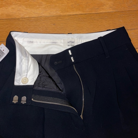 Aritzia Wilfred Effortless pant with tags - Picture 5 of 5